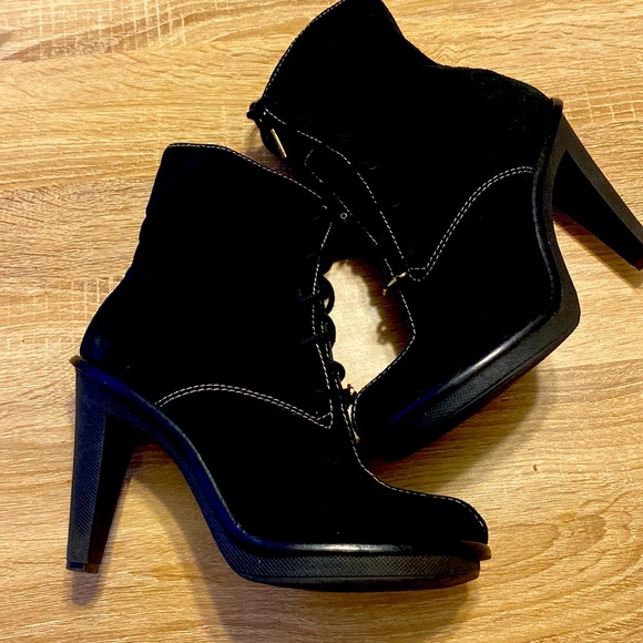 Michael Kors platform booties - Picture 7 of 8